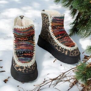 NWT leopard Print Low Top Boots